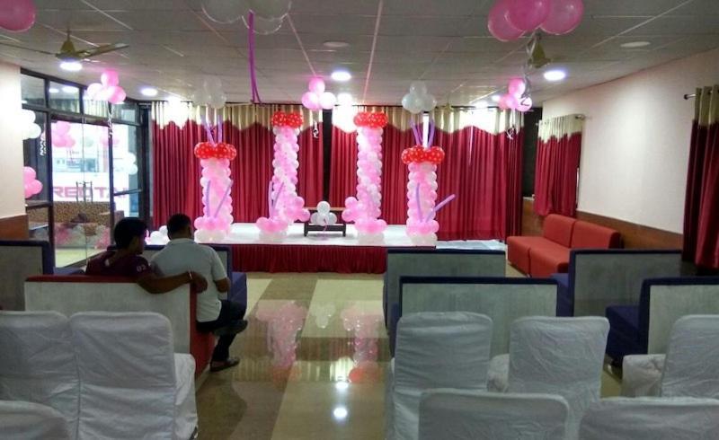 Hotel Sukh Sagar กวาลิออร์ ภายนอก รูปภาพ